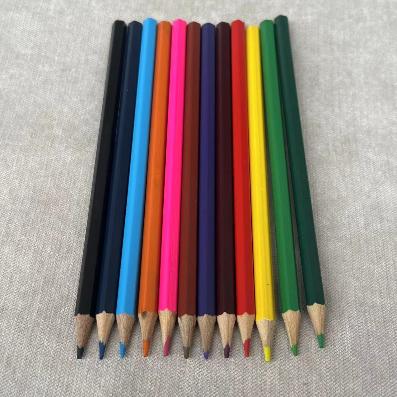 Crayons de couleur Anime migno - Woodworking Ideas avis et prix