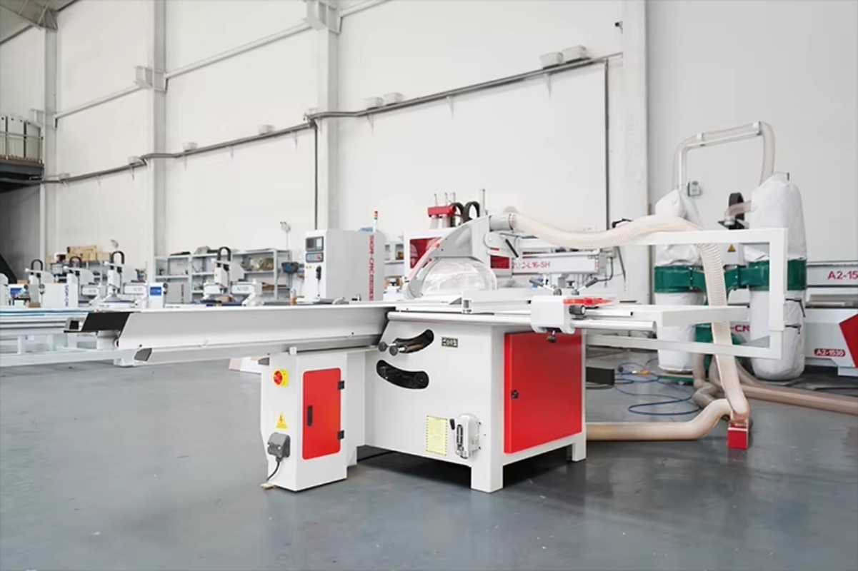 Scie à table coulissante SIGN  - Woodworking Machinery avis et prix